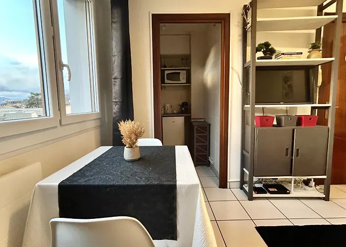 Cosy Vue Imprenable Aix Les Bains Apartment *