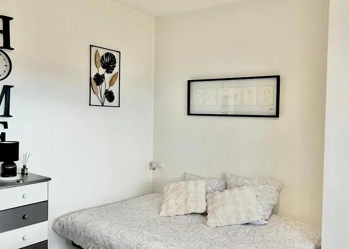 Cosy Vue Imprenable Aix Les Bains Apartment *